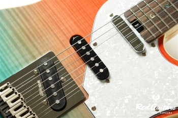 615-AE200LTD - Horizon Red